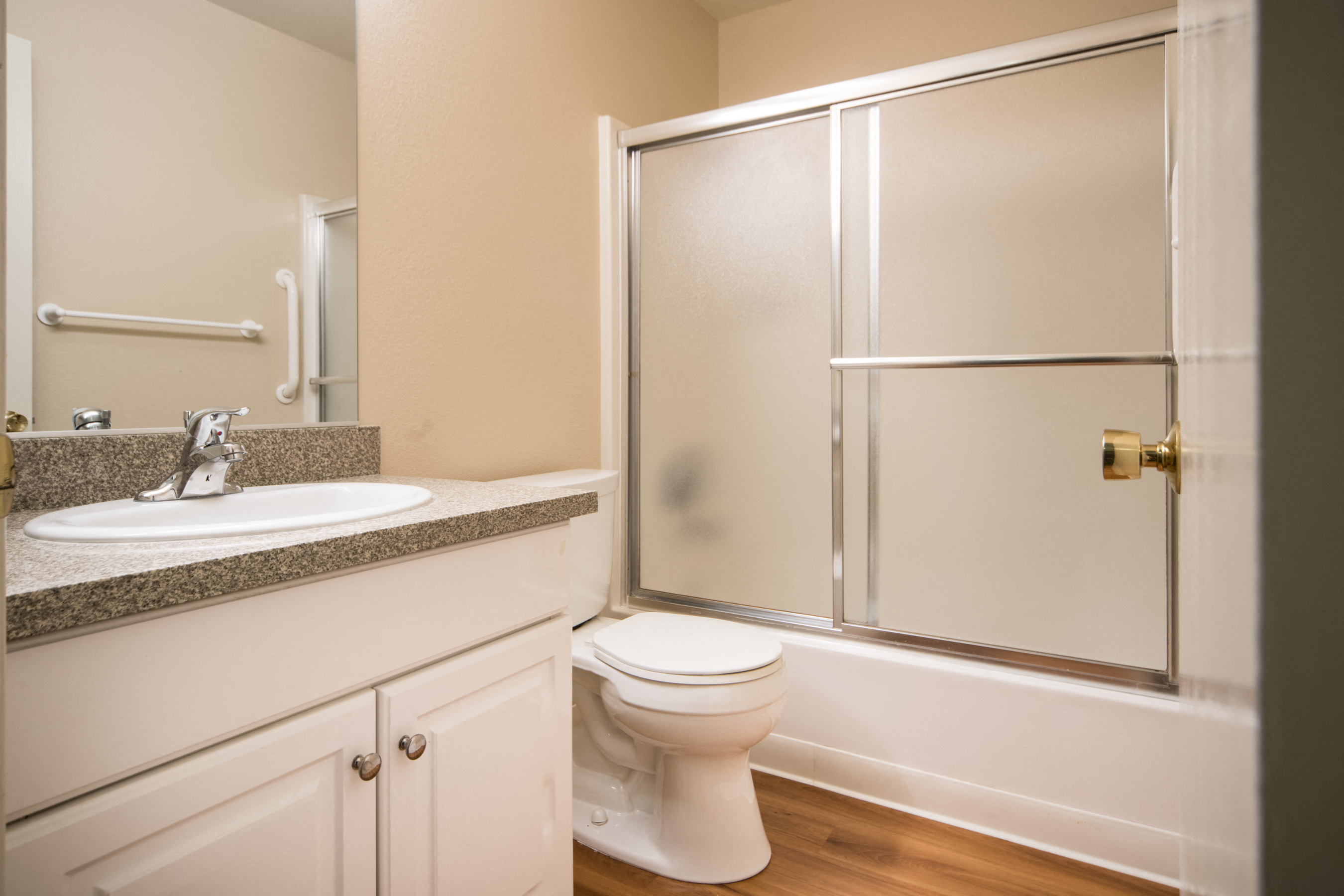 The Meadows Apartments photo 5